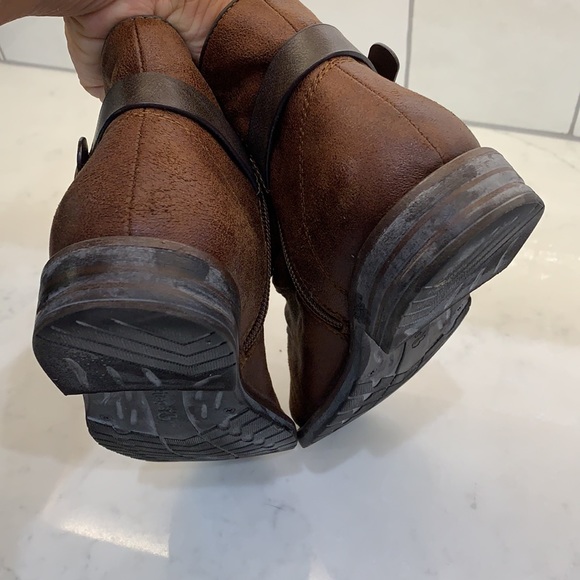 {Baretraps}Sz 7 Brush Brown Callahan Booties - Picture 7 of 10